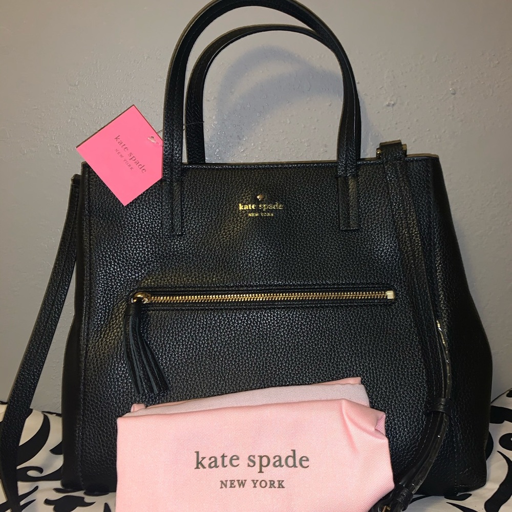 NWT BEAUTIFUL KATE SPADE HANDBAG & dust bag